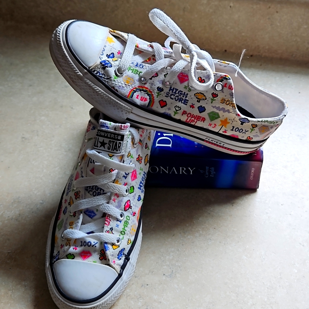 Sneakers